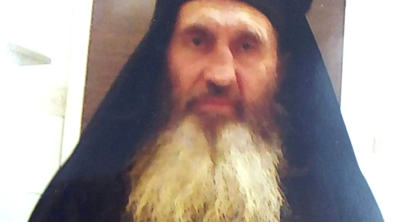 Câți români au fost păcăliți de acest fals preot, plătit pentru slujbe de ,,îmbogățire