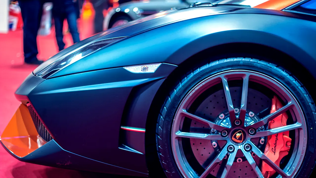 Ce prețuri au mașinile de lux vândute de ANAF