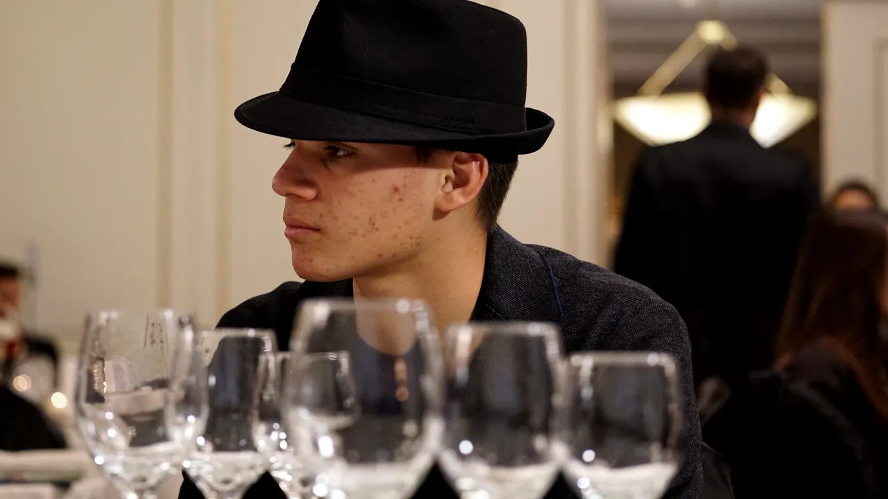 Este oficial: Fiorentina l-a vândut pe fiul lui Hagi