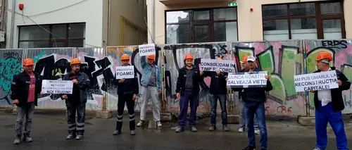Salariații Companiei Consolidări din București nu și-au luat salariile din decembrie 2020. Au ieșit în stradă la „protestul foamei”. Ce răspunde Primăria Capitalei
