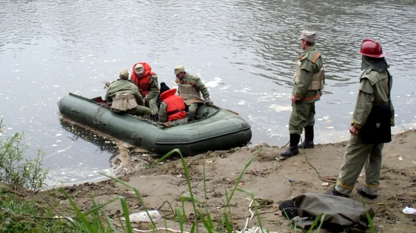 Pompierii au căutat în râul Cibin trupul unui copil de patru ani care se presupune că s-a înecat