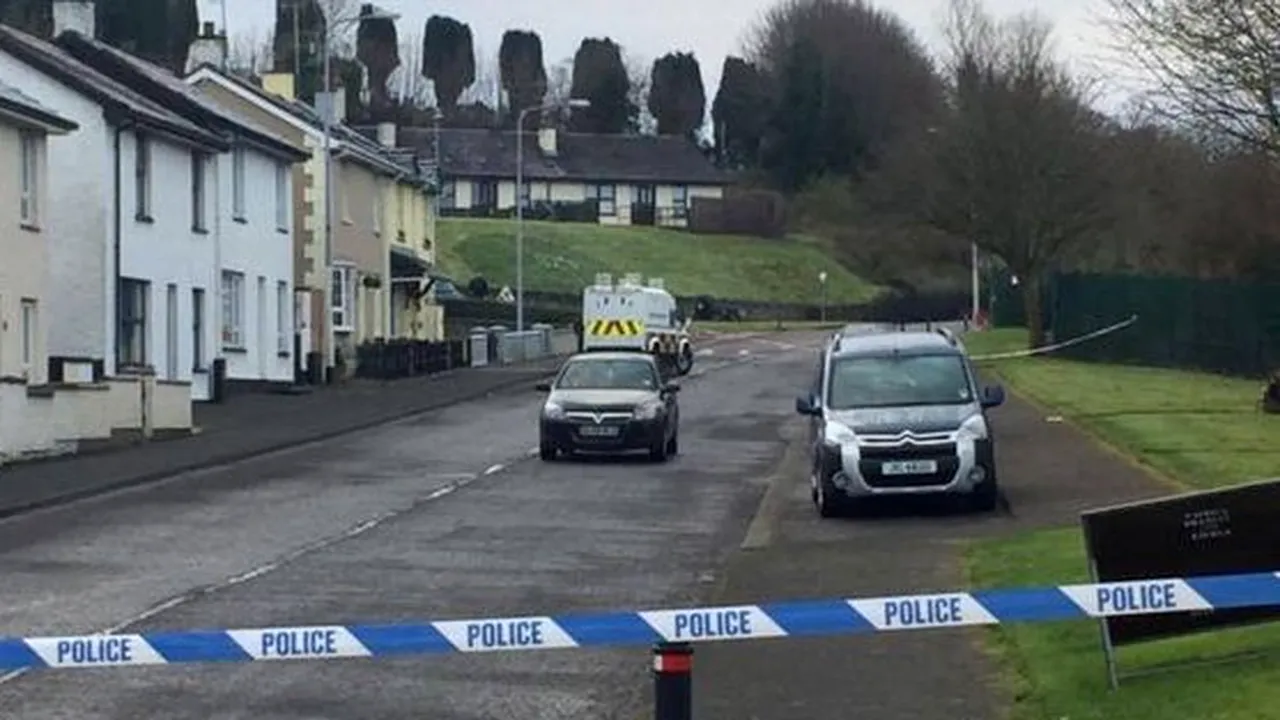 O bombă a explodat în Irlanda de Nord. Tensiunile separatiste se amplifică