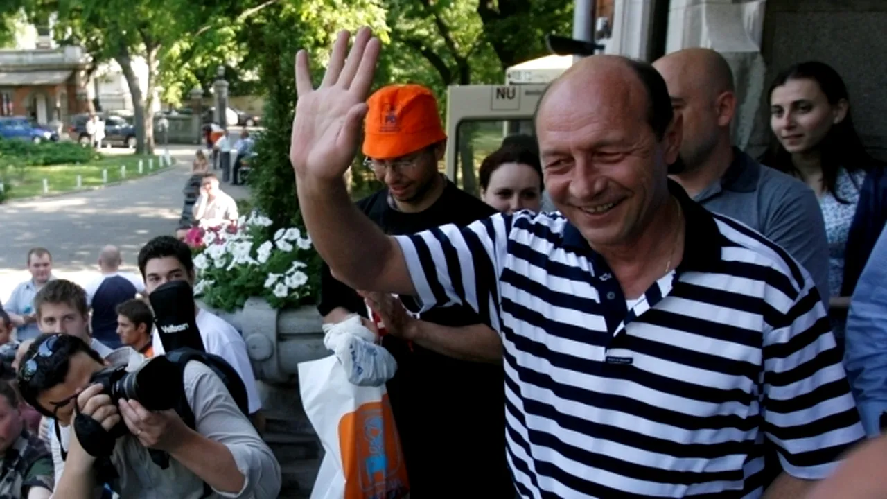 Băsescu, mai ușor de demis