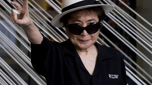 Văduva lui John Lennon, Yoko Ono, lansează un nou album pentru pace