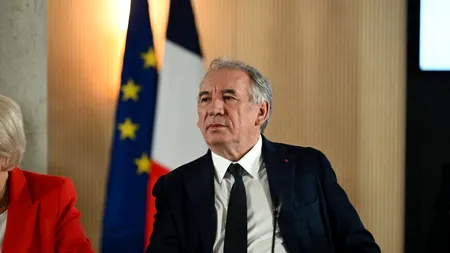 François Bayrou sprijină creșterea investițiilor în domeniul APĂRĂRII/ Premierul francez critică atitudinea Administrației Trump