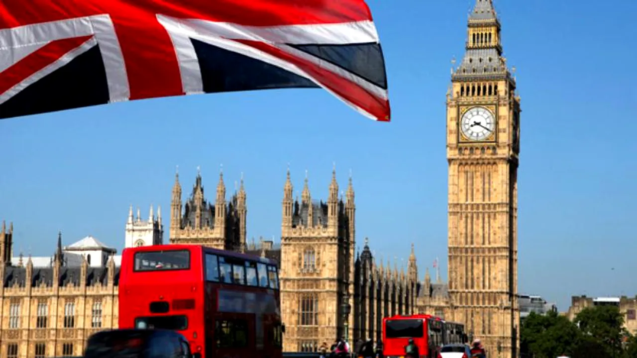 Marea Britanie îşi retrage unii membri ai ambasadei de la Kiev, după anunțul similar făcut de SUA