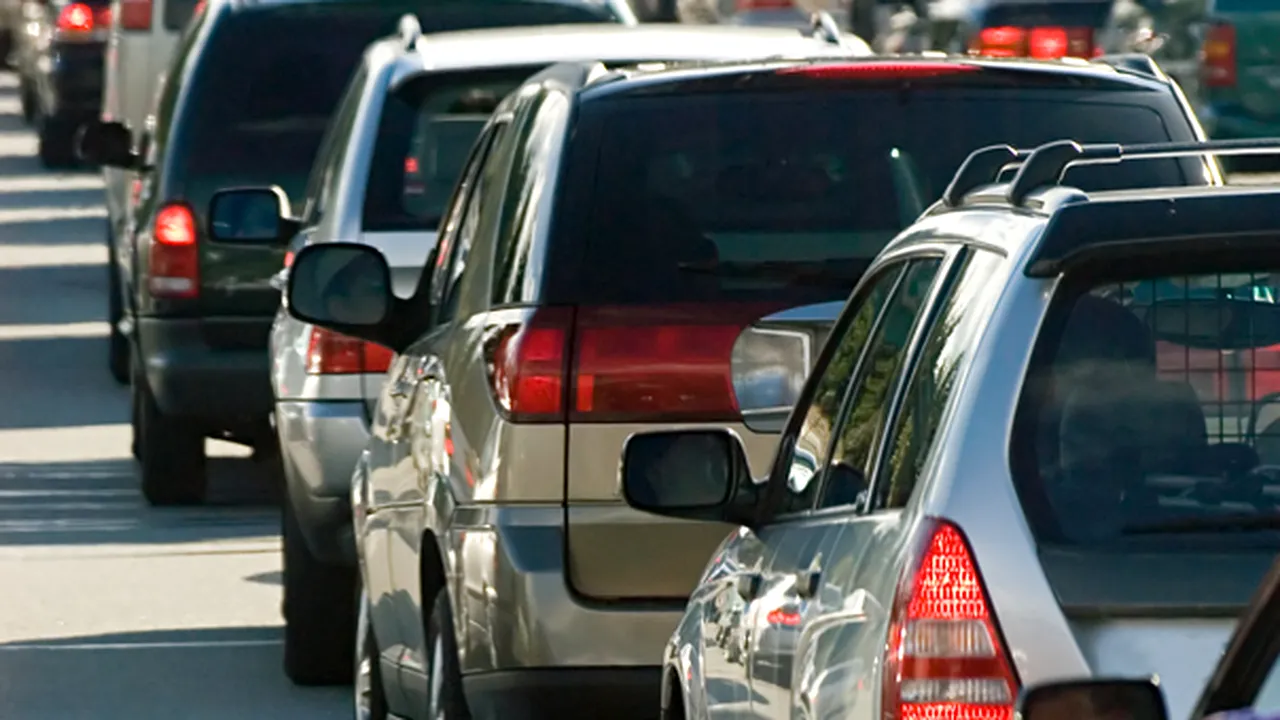 Eurostat: În România, durata navetei de acasă la locul de muncă este de 27 de minute