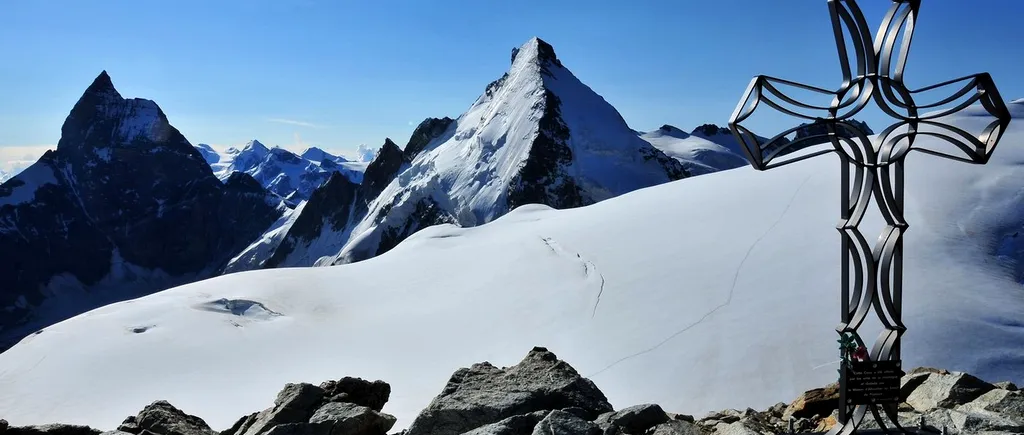 Tragedie cumplită în Alpi. Cinci schiori, găsiți MORȚI și unul e dispărut pe unul dintre celei mai tranzitate trasee montane dintre Elveția și Italia