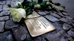 Un oraș din Germania interzice noi plăcuțe dedicate victimelor Holocaustului. Moțiunea a fost susținută de AfD și CDU