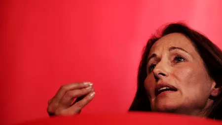 Decizia ministrului francez al Ecologiei: Fără decolteuri în minister