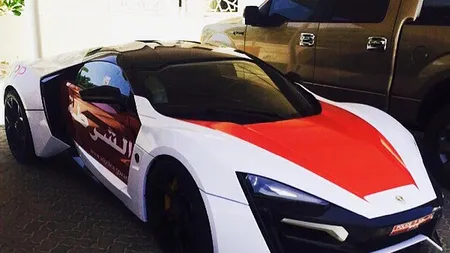 Așa arată o mașină de poliție din Abu Dhabi. Cât costă și în câte secunde ajunge la 385 km/h