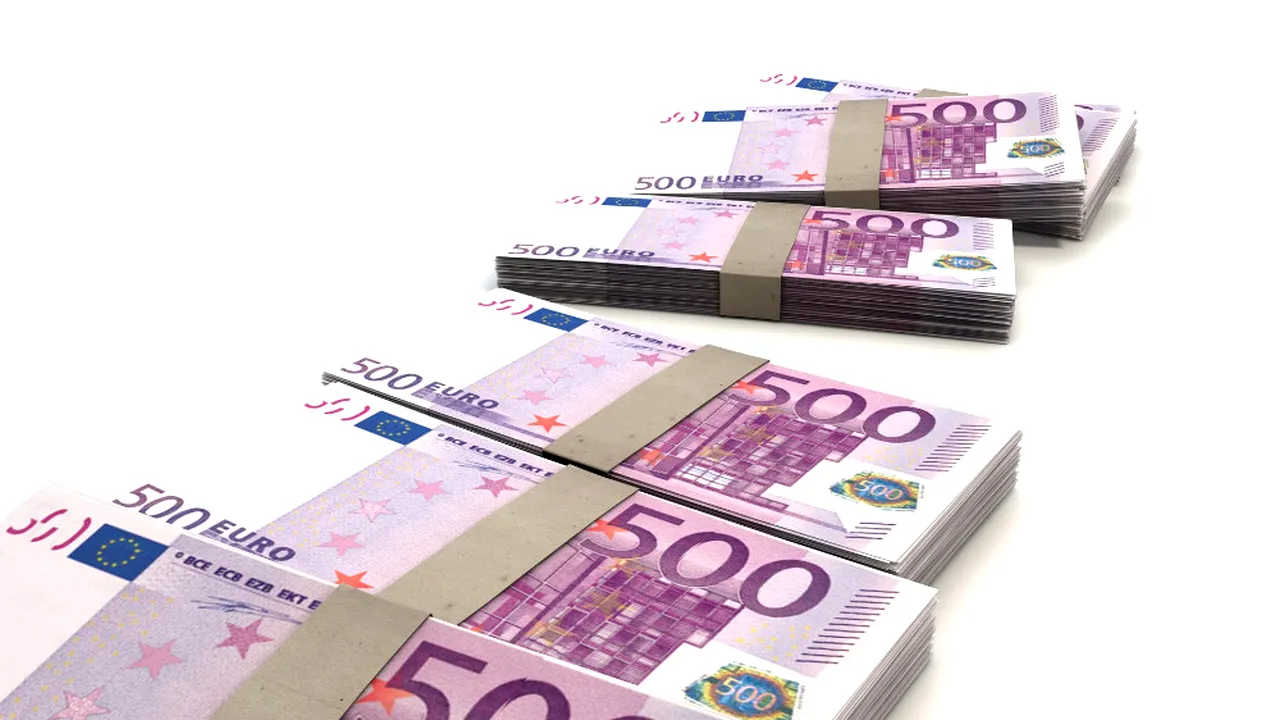 Motivul pentru care o bătrânică de 85 de ani a tăiat în bucăți mici bancnote în valoare de 1 milion de euro