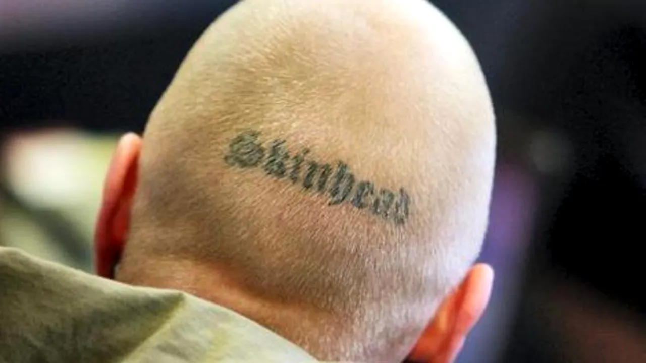 Un militant de extremă stânga, în stare gravă după ce a fost agresat de un grup de skinhead la Paris