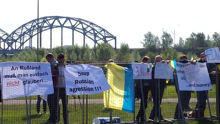 Protest la Summitul Parteneriatului Estic de la Riga. 