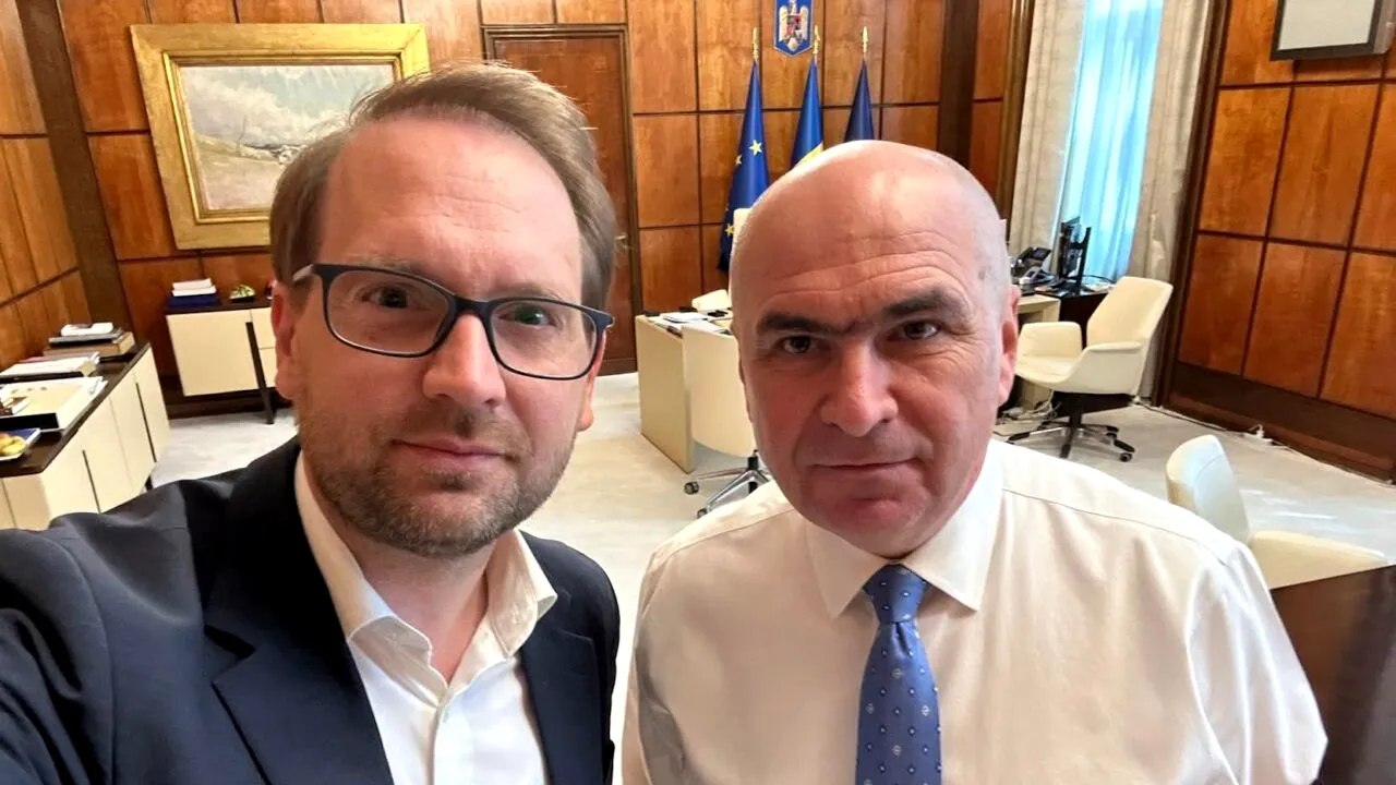 Europarlamentarul Claudiu Manda acuză USR-ul și pe Bolojan că sacrifică banii din PNRR ai României pentru ca Fritz să-și păstreze funcția