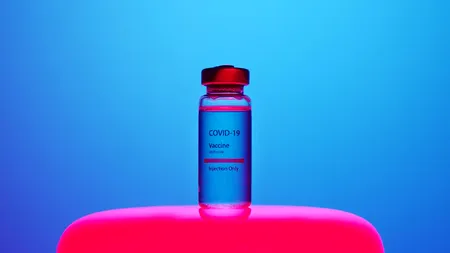 Peste 43.000 de doze AstraZeneca ajung vineri în România. Anunțul CNCAV