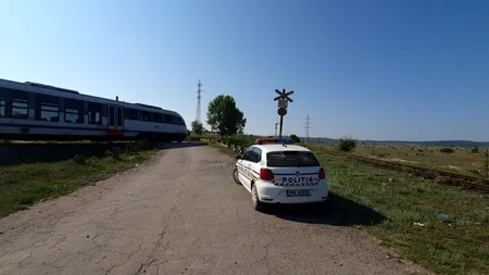 Un bărbat de 64 de ani a fost lovit de tren, pe calea ferată