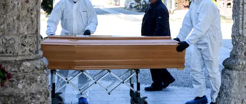 SCENE TERIFIANTE ÎN ITALIA: Cadavre pe liste de așteptare pentru înmormântări. Crematoriile funcționează 24 din 24 de ore