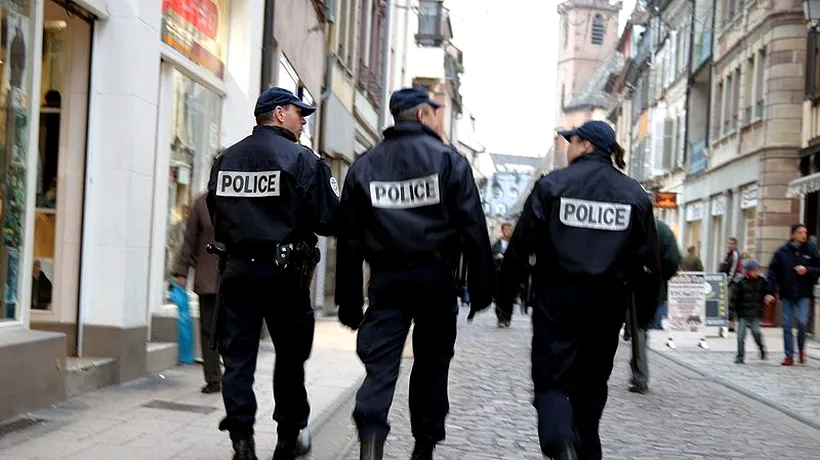 Opt bărbați, probabil români, acuzați că voiau să spargă un magazin de bijuterii, reținuți la Paris