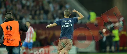 FINALA EUROPA LEAGUE 2012. Doi spectatori, suporteri ai Universității Craiova, au intrat pe gazon și au străbătut tot terenul