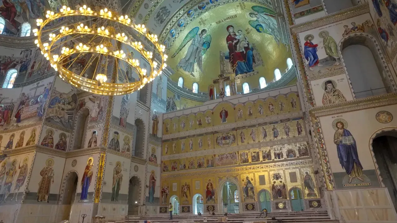 Când va fi sfințită Catedrala Mântuirii Neamului, din București. Totul despre impresionanta construcție - cifre și date istorice