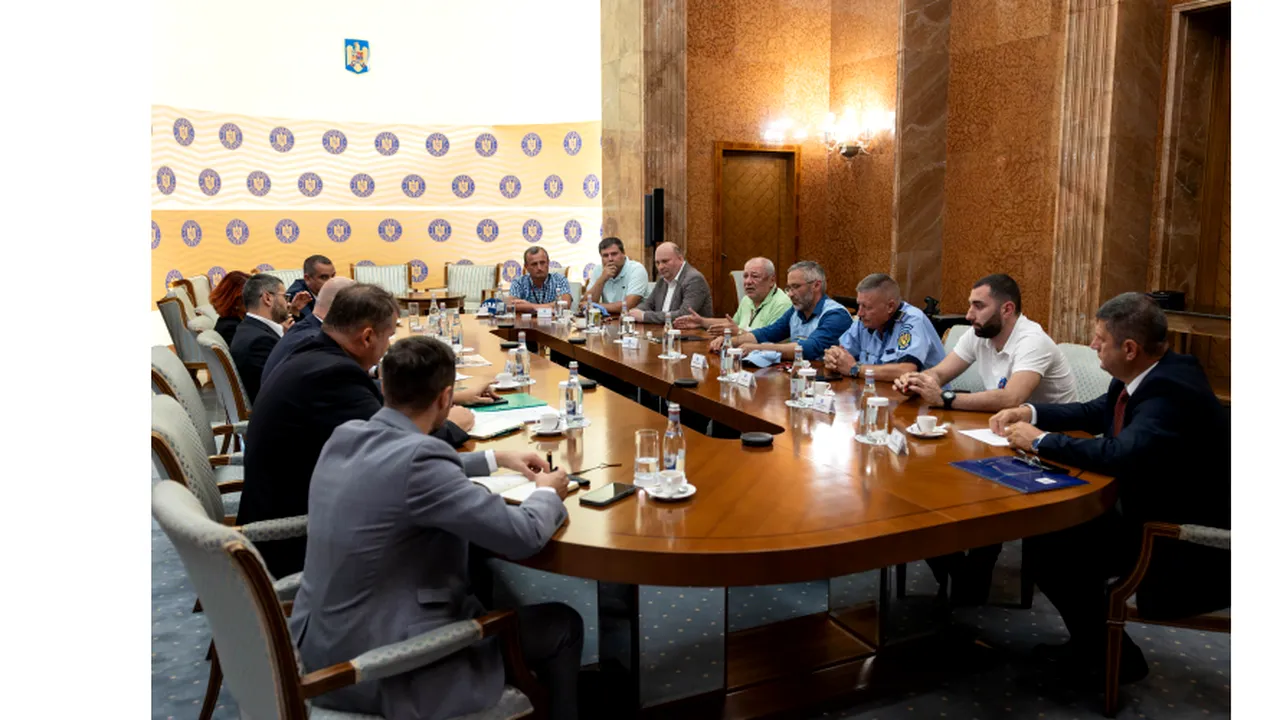 Bolojan, NEÎNDUPLECAT în fața sindicaliștilor: 