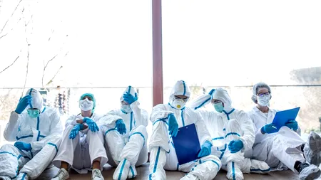 Medicii avertizează într-o petiție: „Ne rezervăm dreptul de a demisiona!” / Cadrele medicale solicită mai multe locuri pentru pacienții COVID-19