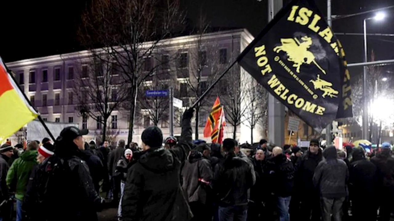 PROTESTE VIOLENTE împotriva imigranților în Leipzig, după agresiunile din Koln