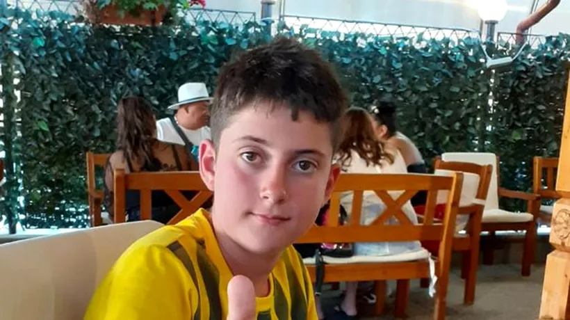 UPDATE - Andrei, copilul care s-a pierdut pe o plajă din staţiunea Mamaia, a fost găsit