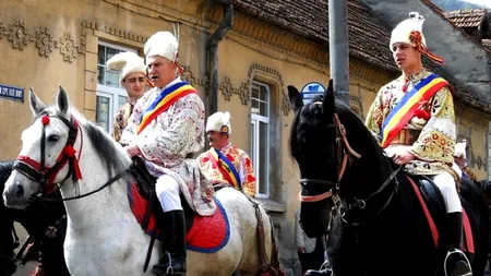 MESAJE DE PAȘTE și URĂRI DE PAȘTE la români. Un MESAJ DE PAȘTE misterios rostit doar de 