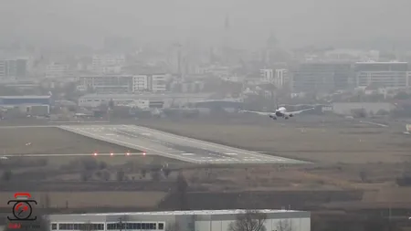 Vântul din Cluj i-a obligat pe piloţi să recurgă la manevre extreme. 