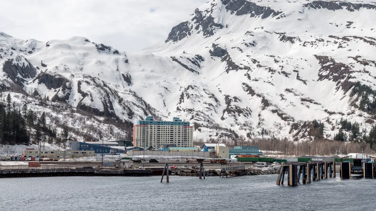 Cum a rămas un pilot fără AVIONUL de 95.000 de dolari din cauza unui bax de șase beri. Judecătorii au fost implacabili: 