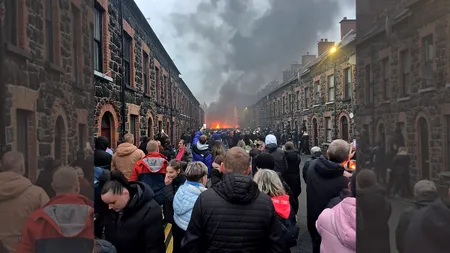 Proteste violente în Irlanda de Nord, după audierea a doi ROMÂNI de 14 ani acuzați de agresiune sexuală asupra unei adolescente