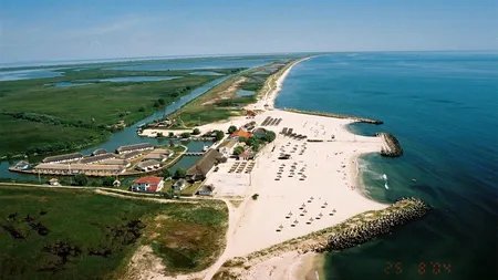 Stațiunea de la Marea Neagră de care puțini români știu. E considerată cel mai frumos loc de pe litoralul românesc