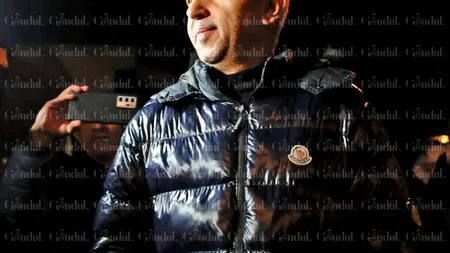 VIDEO. Dan Diaconescu a ieșit FĂRĂ cătușe de la Judecătoria Constanța. Fostul prezentator TV va rămâne în arest la domiciliu, a decis instanța