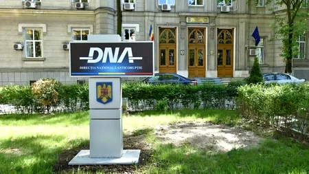 Doi inspectori ANAF, plasați sub control judiciar, după ce au cerut mită mii de euro în schimbul unei diplome false de BAC