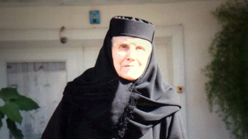 Una dintre cele mai îndrăgite călugărițe a murit la 98 de ani. A fost preferata actriței Draga Olteanu-Matei