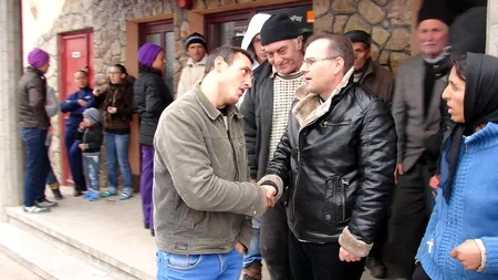 Decât salariu de 1000 de lei pe lună, preferă ajutoarele sociale. Disperat, primarul lansează un apel pe Facebook