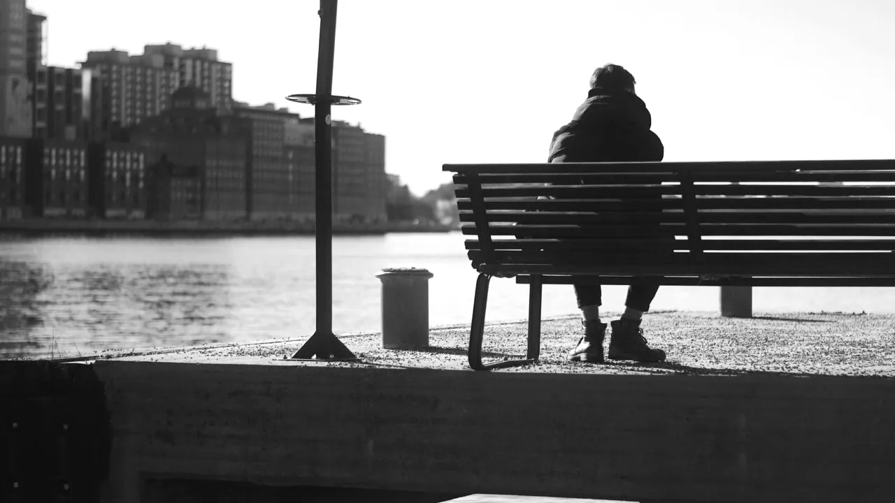 Italian de 81 de ani, sedus, abandonat și falimentat de o româncă. Suma URIAȘĂ pe care a pierdut-o