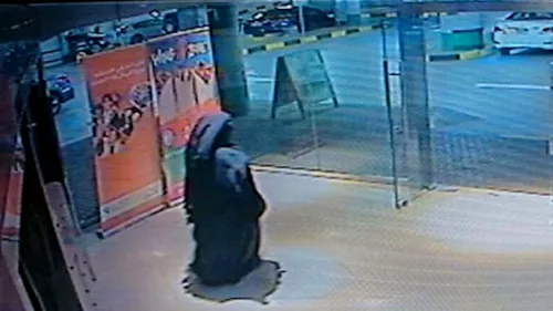 Profesoara americană înjunghiată mortal la Abu Dhabi este de origine română. A apărut prima înregistrare a unei camere de supraveghere