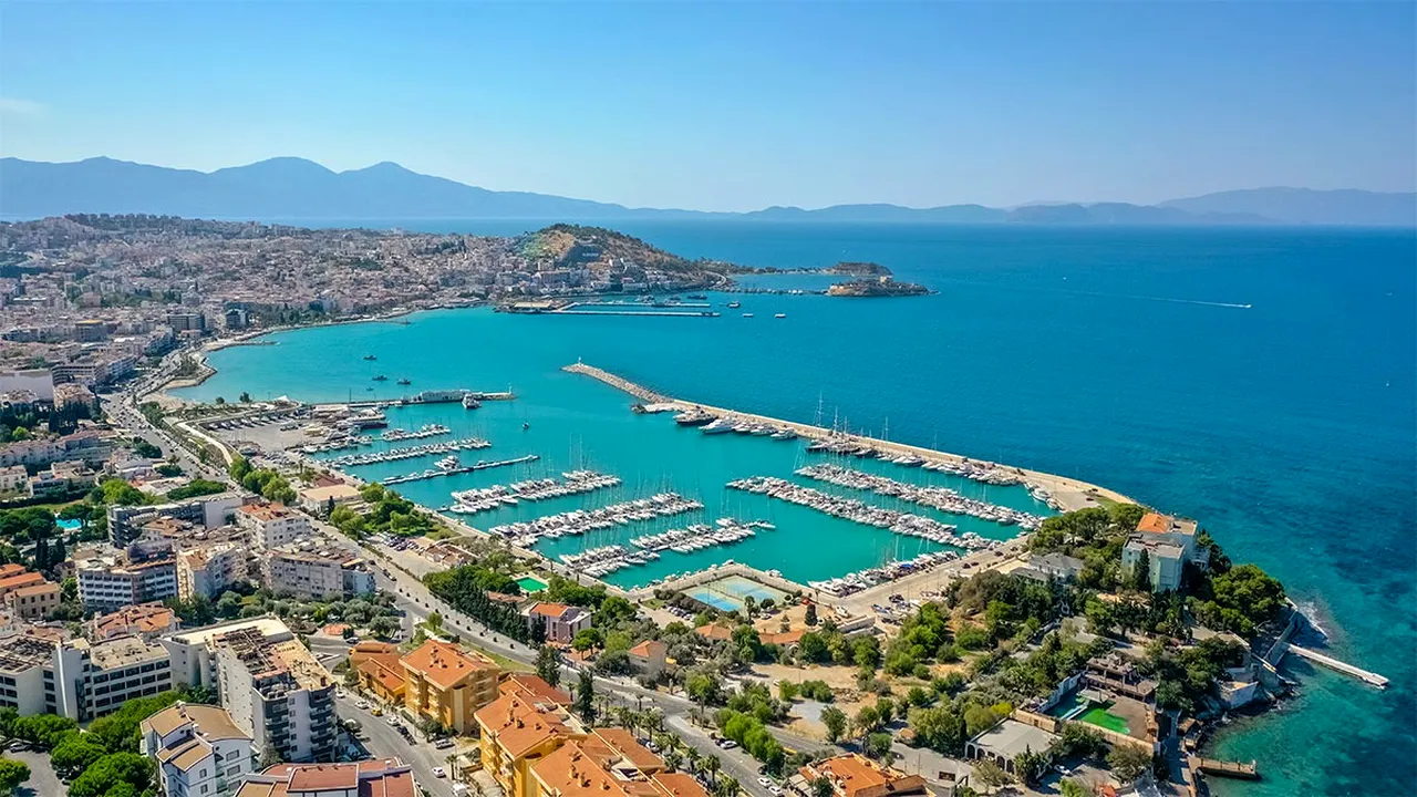 Agenţia de turism Kusadasi și-a pierdut licența. Touroperatorul a fost amendat cu 20.000 de lei