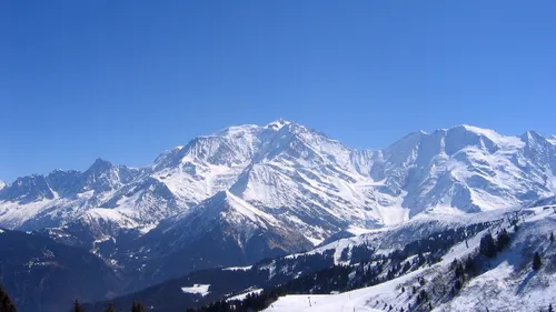 Unul dintre cei mai bogați oameni din lume a dispărut în Alpii Elvețieni