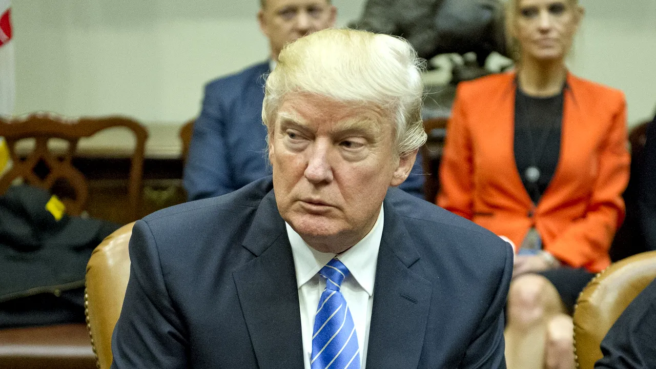 Trump nu condamnă acțiunile lui Putin din Rusia: 