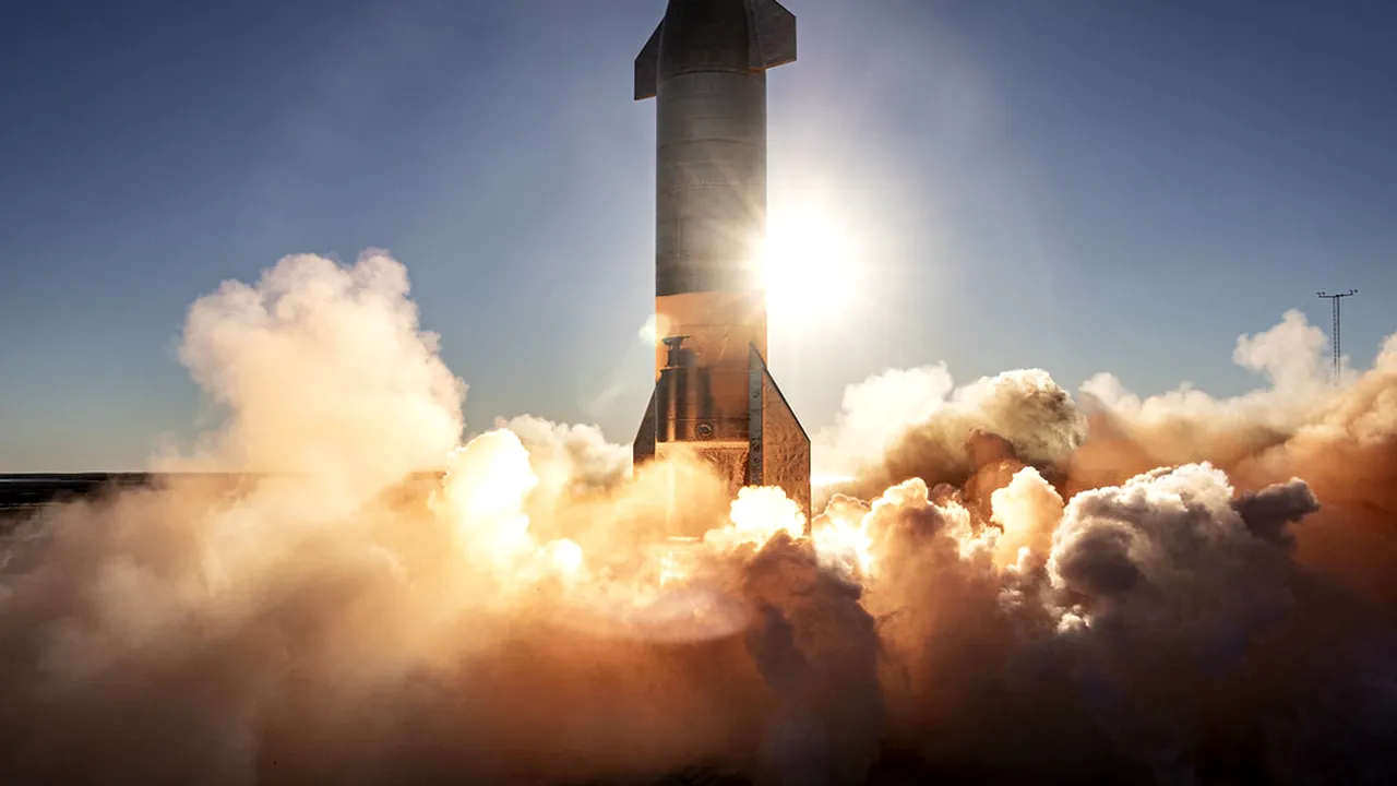 Musk AMÂNĂ lansarea rachetei SpaceX Starship