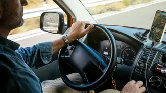 Cât de ușor poți rămâne fără permis în Grecia. Amendă de 2.000 de euro și suspendarea dreptului de a conduce pentru un an