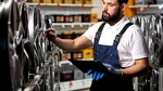 TARIFELE lui Trump accelerează disponibilizările în industria pieselor auto