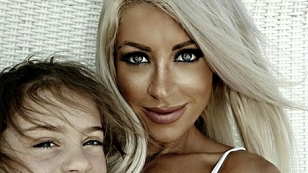 Cea mai FIT mamă din lume. Cum arată după ce a născut 5 copii în 6 ani
