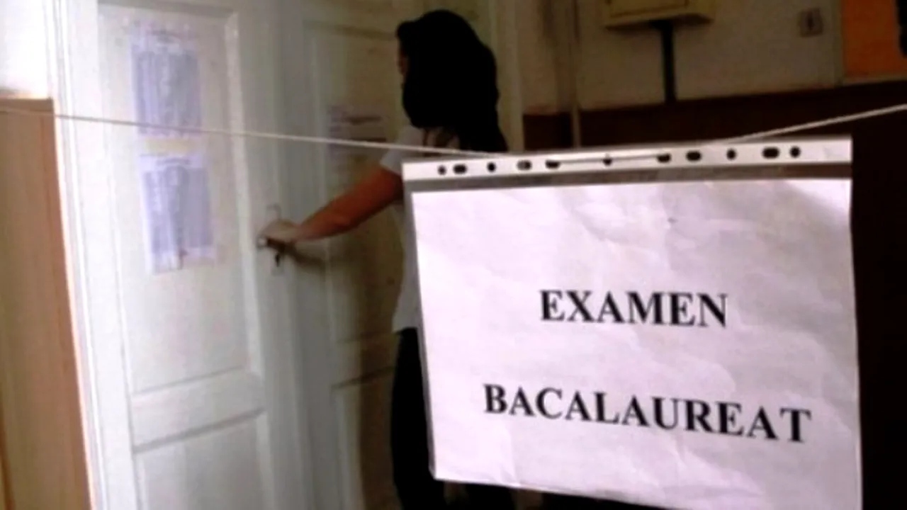 REZULTATE BAC. Elevii află REZULTATELE de la simulare BAC 2014