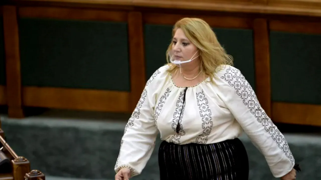 Soțul Dianei Șoșoacă, pus sub control judiciar pentru că i-a pus mâna în gât unui polițist