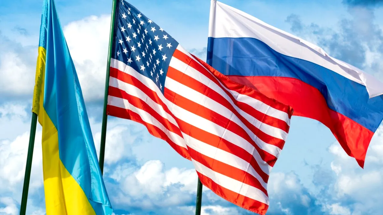Zelenski afirmă că Ucraina este pregătită pentru ”orice format” al negocierilor cu RUSIA /Participarea lui Putin și a lui Trump este incertă
